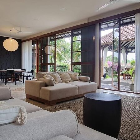 Mumbul Villas นูซาดูอา ภายนอก รูปภาพ